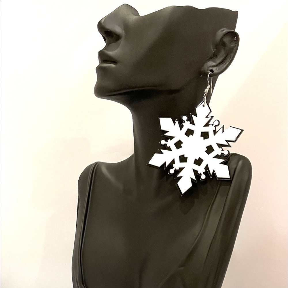 Snowflake Earrings (large size)